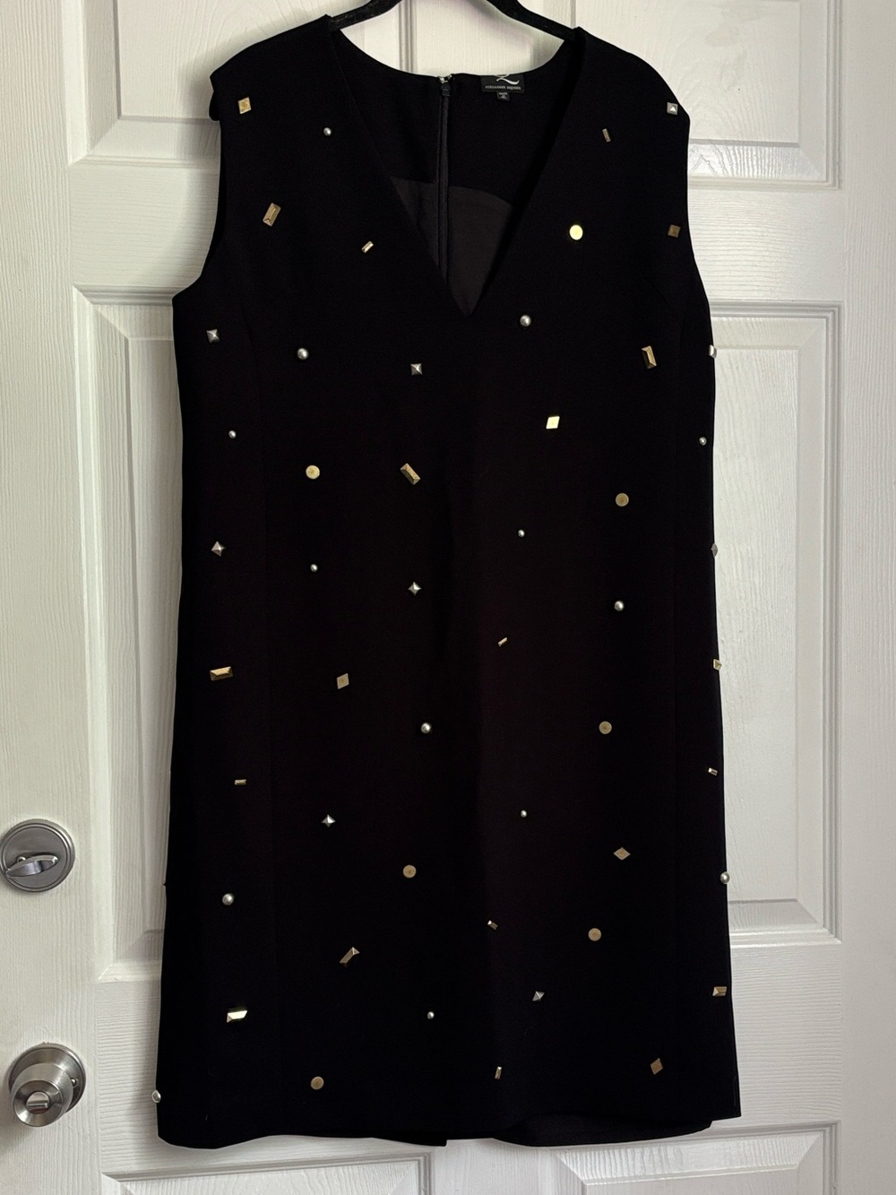 Alexander McQueen Black Sleeveless Embellished Sheath Dress size 14 / 48 Italian
